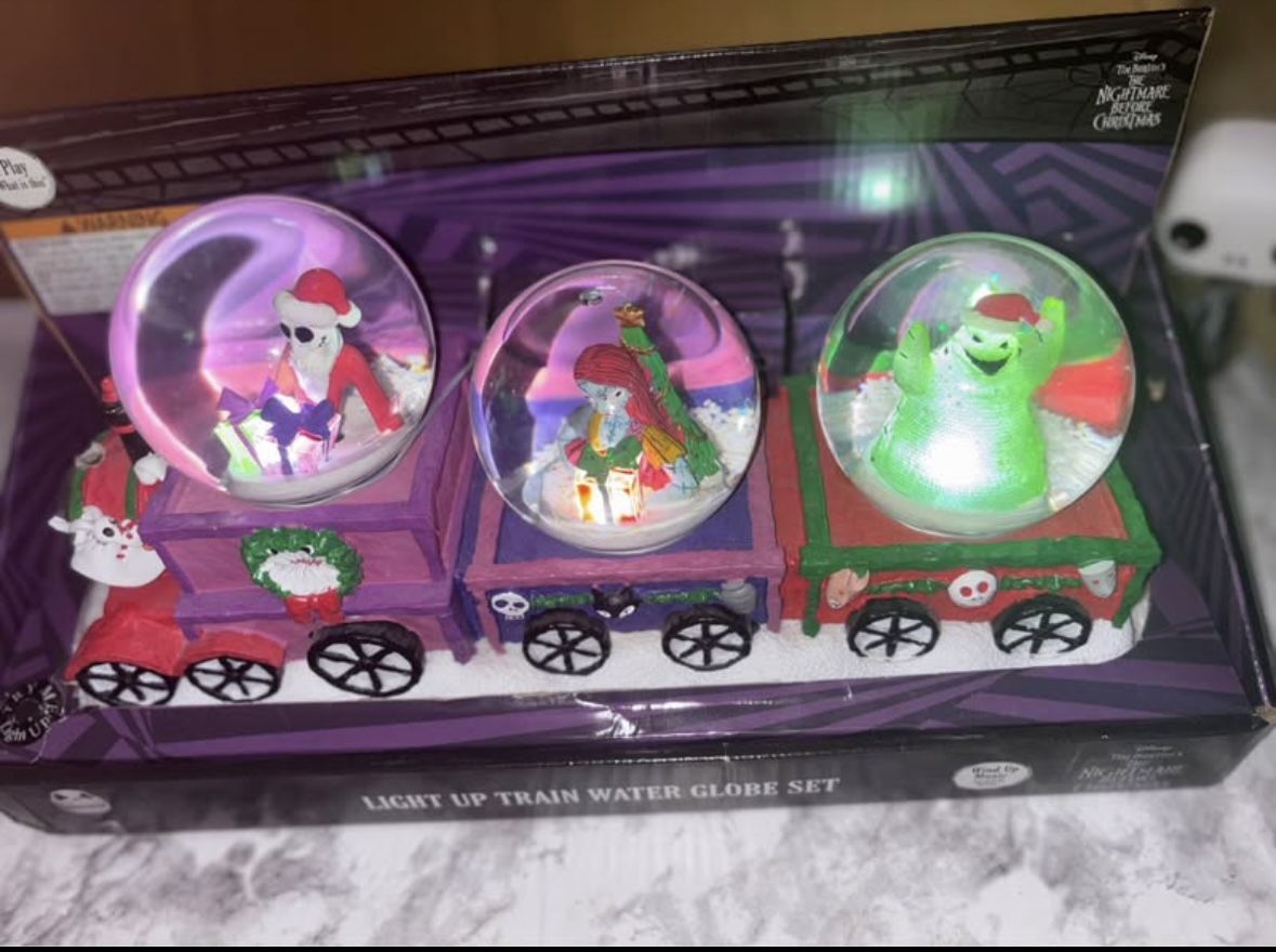 Nightmare before Christmas three globe train