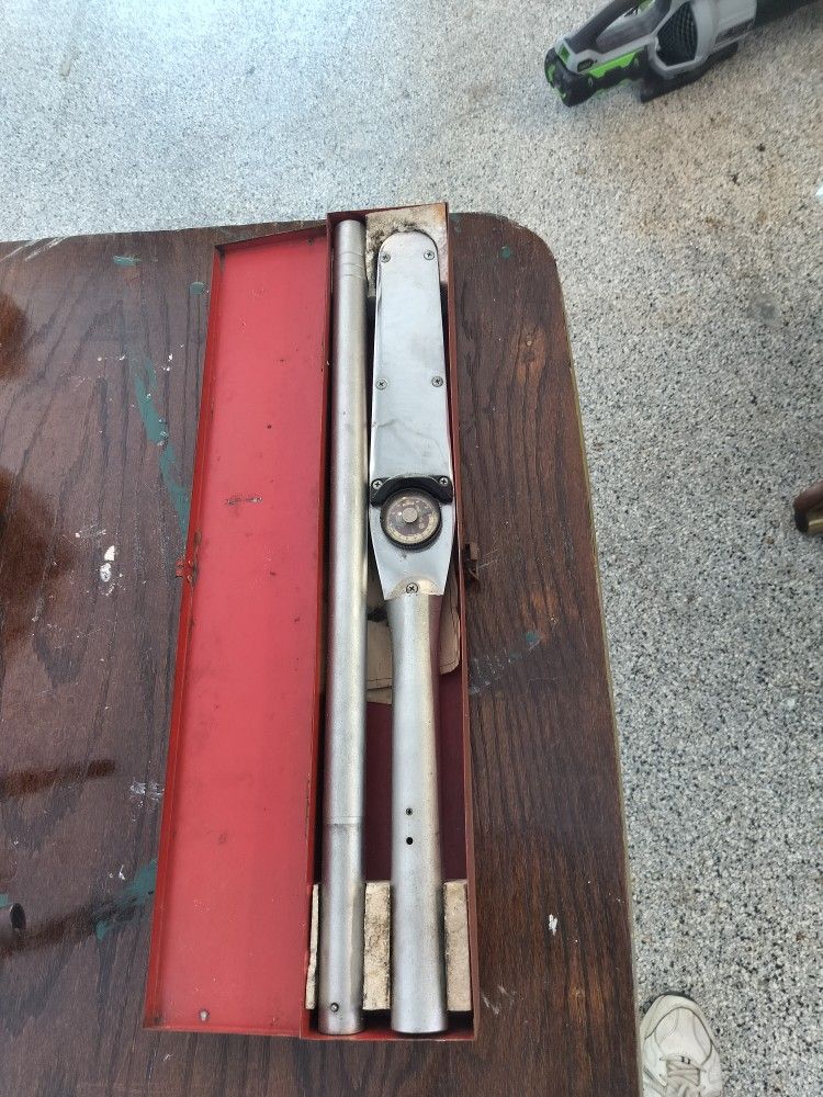 600 Ft Pound Torque Wrench