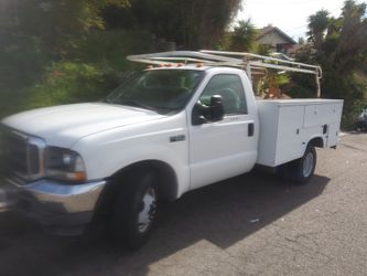 Ford 350 V10 gasolina 2002 6 llantas