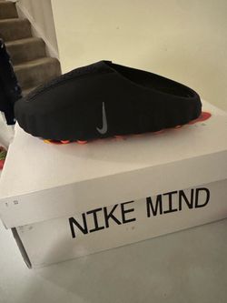 Nike mind size 8