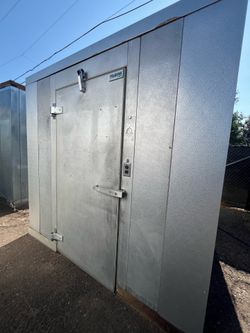 Walk-in cooler