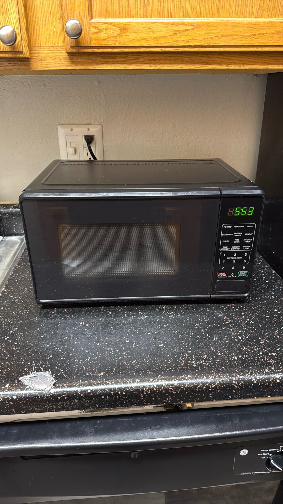 Mainstay Microwave 