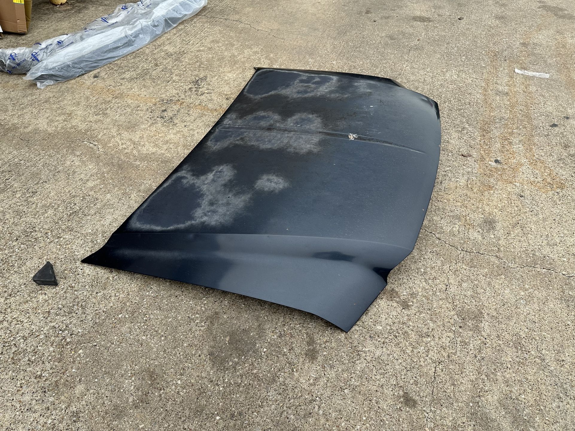 Ford F250, F350, F450 Hood / Capo / Cofre 99-07 ( Used Car Parts )