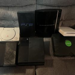 Game Console Lot For Parts
