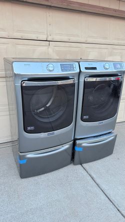 MAYTAG WASHER AND ELECTRIC DRYER
