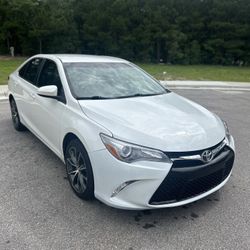 2017 TOYOTA CAMRY XSE 