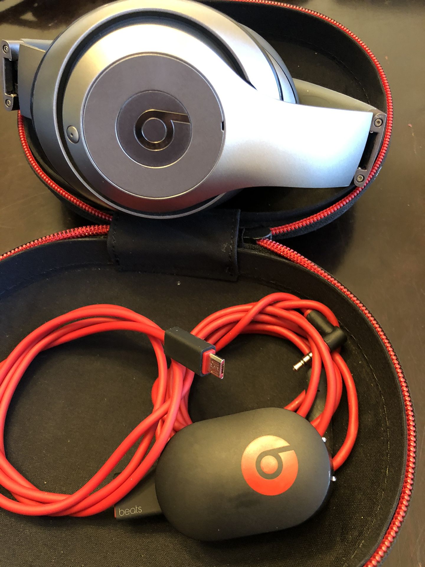 Beats Studio wired