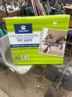 Pet gate