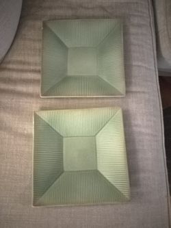 2 Large Green Plates