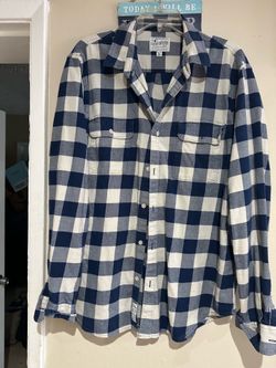 Men,s shirt blue and white XL