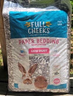 Full Cheeks Paper Bedding