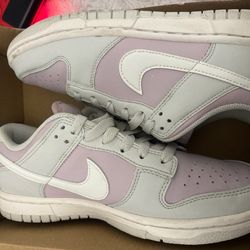 Dunk low size 7-8 in women