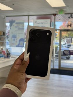 Apple - iPhone 18 Pro Max 6.9" (Unlocked) 512GB Black New