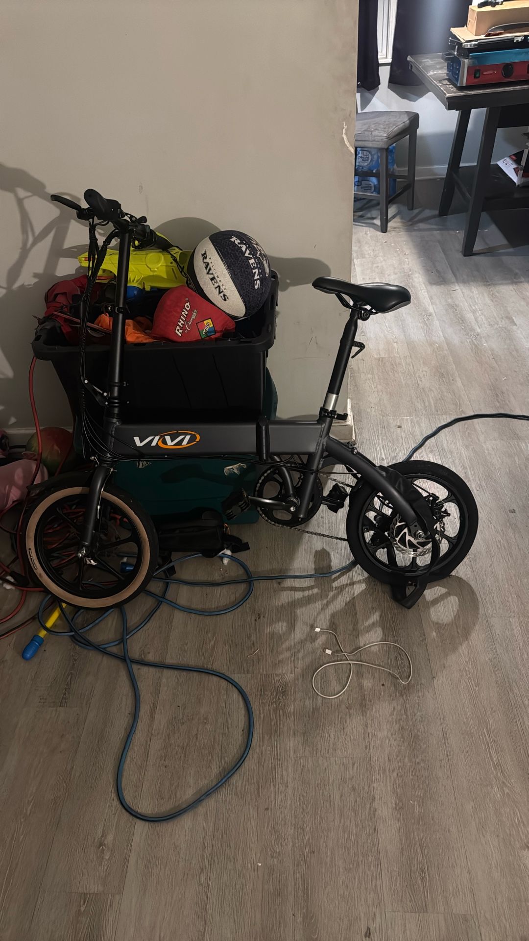 Viví Folding E Bike