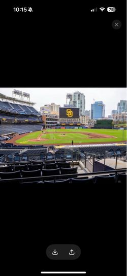 Wild Card Game 2 - Padres vs Cubs - Lexus Premier Club