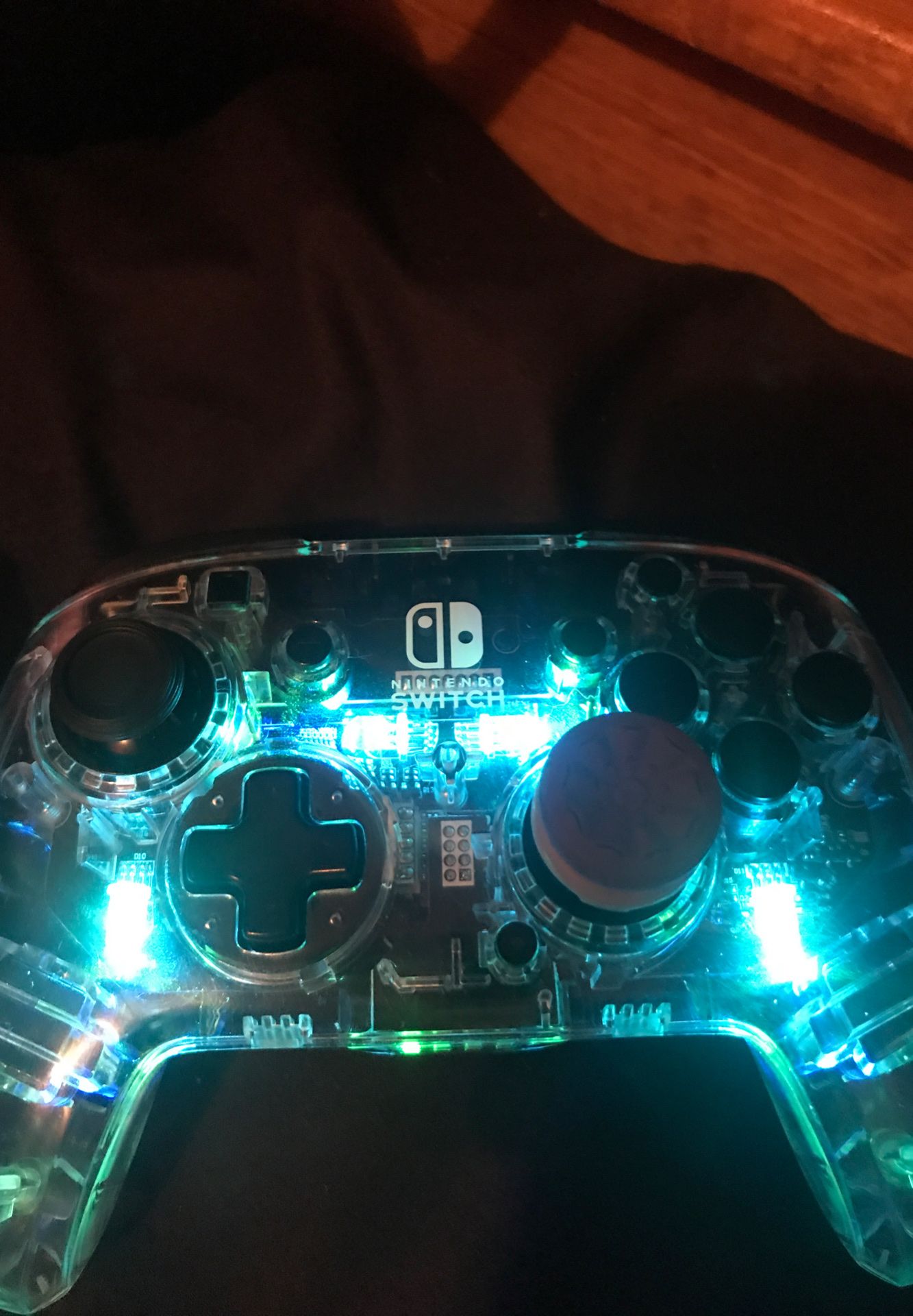 Pro Nintendo switch controller if you move the joysticks they