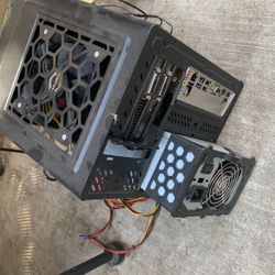Selling Computer Case Fan And Power Supply With Monitor 120$