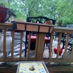 Set Of 2 Flower Stand With Pot 