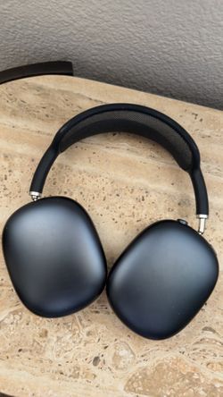 Airpod maxes gen 2 (Midnight)