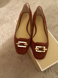 Michael Kors Luxury Suede Flat Pumps