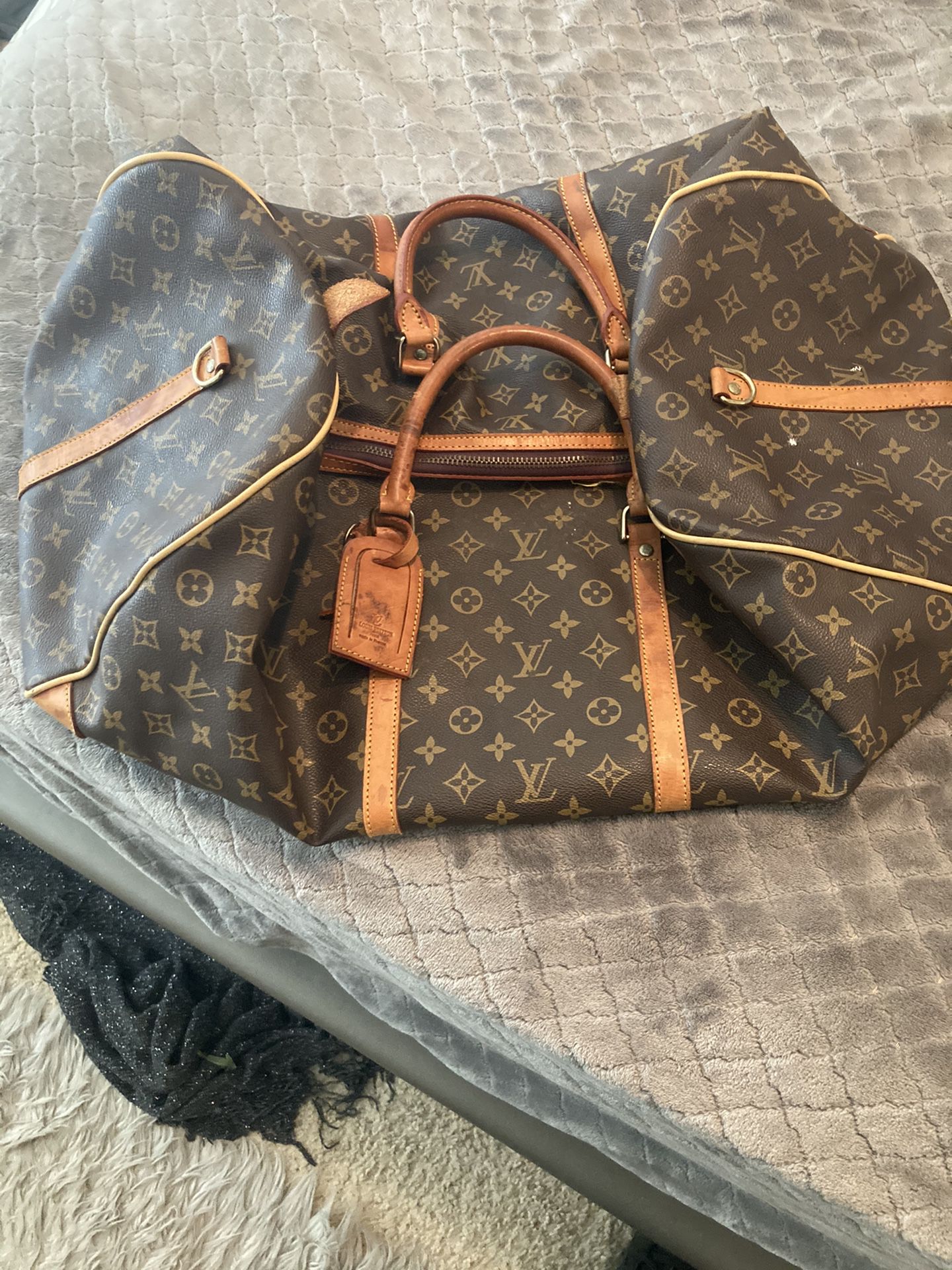 Louis Vuitton Petite Malle Bags for Sale in Tinton Falls, NJ - OfferUp