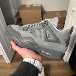 Jordan 4 “Wet Cement”