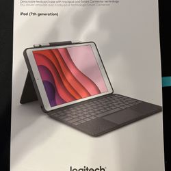 Logitech Combo Touch Keyboard Case for iPad (7th Generation) *NEW (Open box)