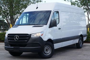 2022 Mercedes-Benz Sprinter 2500