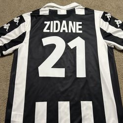 1999/2000 Juventus 'Zinedine Zidane #21’ Soccer Jersey