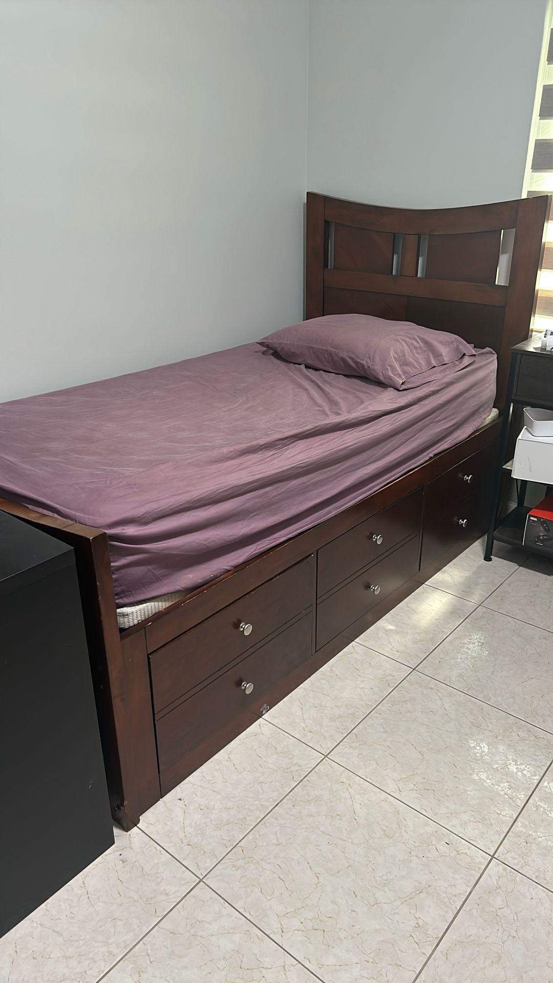 Wood Twin Bed