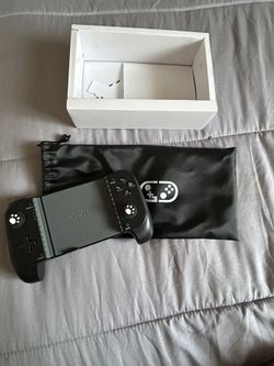 Mobile Gaming Controller