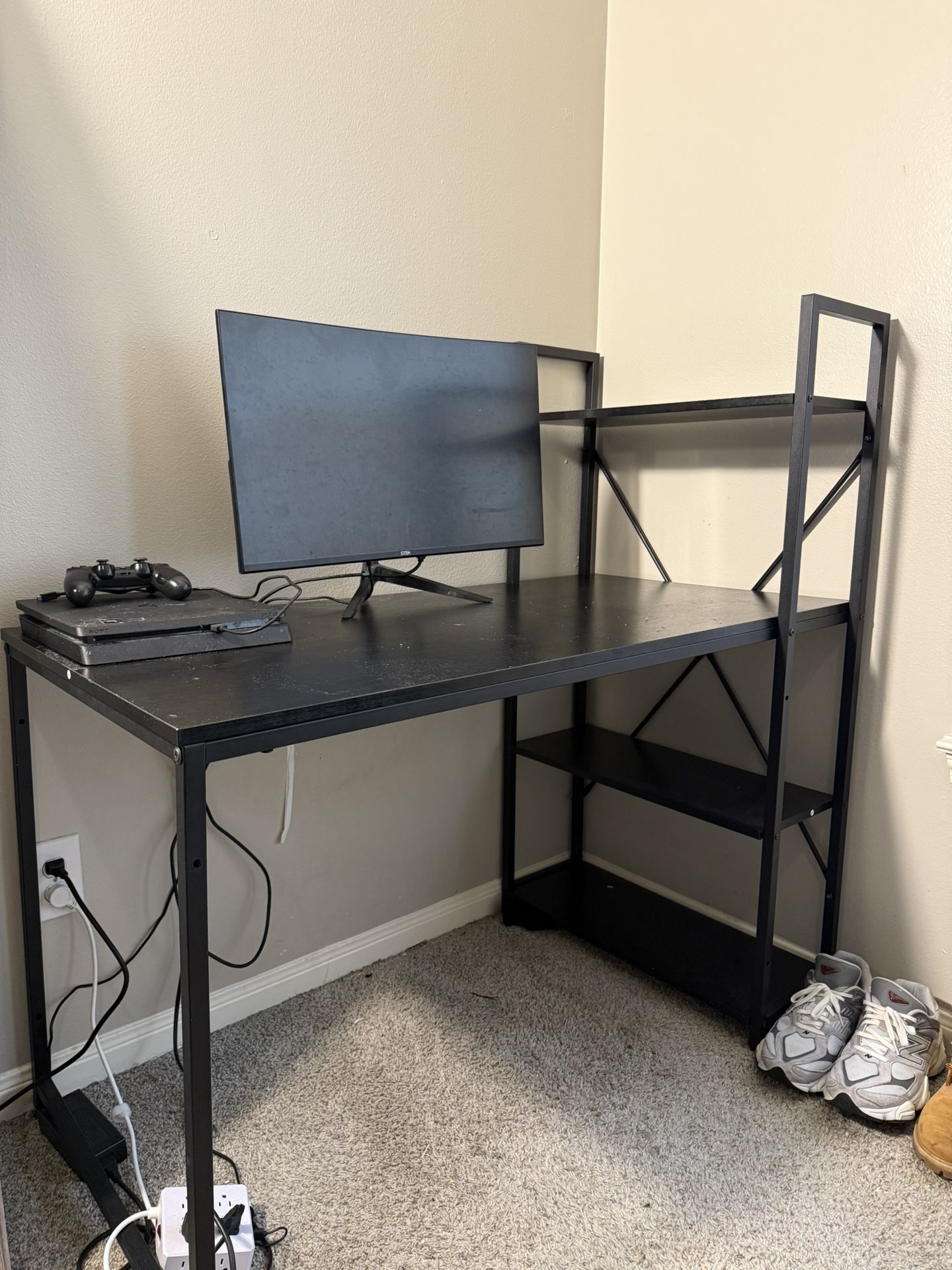 Black Computer Desk With Shelves