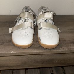 TYR L-1 Lifter Men's Lifting Shoes White Gray Gum Lace Hook & Loop. Men’s 9.5