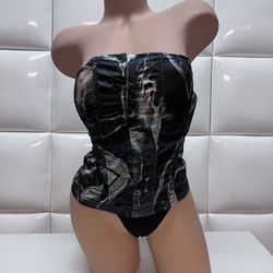 Strapless Corset Top- Used For Photo Shoots-$10 Medium-Usado Para Fotos