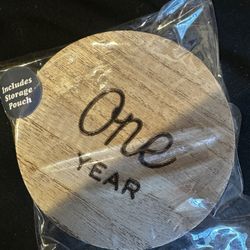 Baby Monthly Milestones 