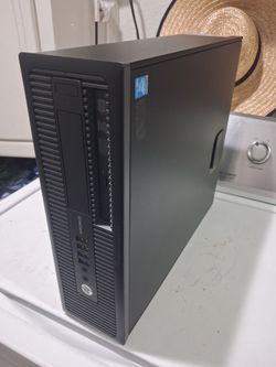Hp slim EliteDesk  desktop computer windows 10. Good working condition.  Intel core i7 processor.  dvd reader.  12  gb ram 
 power cord, vga, new wire