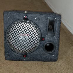 MTX AUDIO SUBWOOFER AND BOX