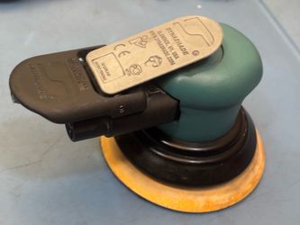 Dynabrade Tools (59020) Dynorbital-Spirit 5" (127 mm) Diameter Random Orbital Sander, Non-Vacuum | 3/16" (5 mm)