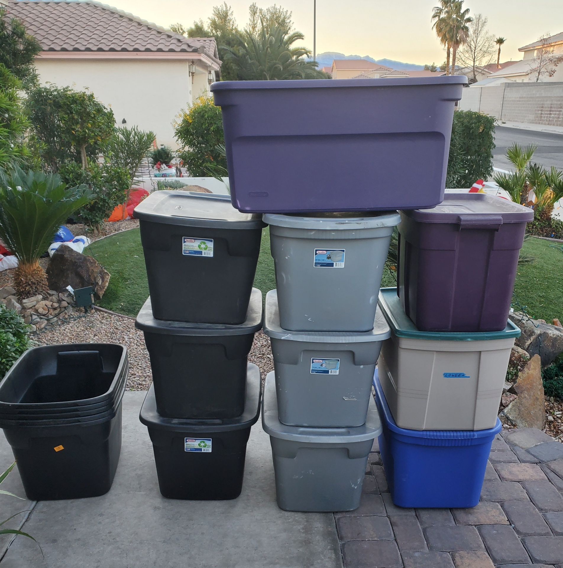 18 &33 Gallon Plastic Storage (9Pack)