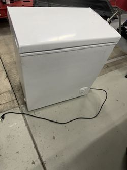 Chest Freezer  - Congelador 