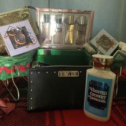 Victoria Secret, Bath And Body Works! 