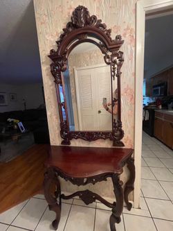 Entry Table and Mirror Set