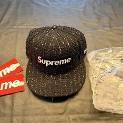 Supreme Hat Bouclé Box Logo New Era