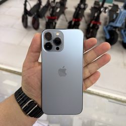 iPhone 13 pro max unlocked 256GB! Finance for $50 down payment!!