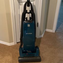 Kenmore Intuition Vacuum Upright Vacuum Cleaner