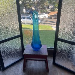 Midcentury L E Smith Peacock Blue Ribbed Swung Vase