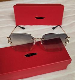 Luxury Style Sunglasses – Elegant Modern Design
//  Lentes de Lujo Diseño Elegante – Estilo Moderno y Sofisticado