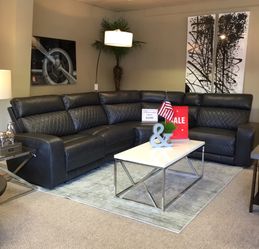 Leather Reclining Sectional -New ( Modern Home Furniture)