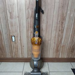 Dyson Multi-floor 2 Vacuum Cleaner 
