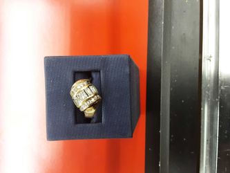 Yellow Gold 10k (.417) 3.7 grams Size 9